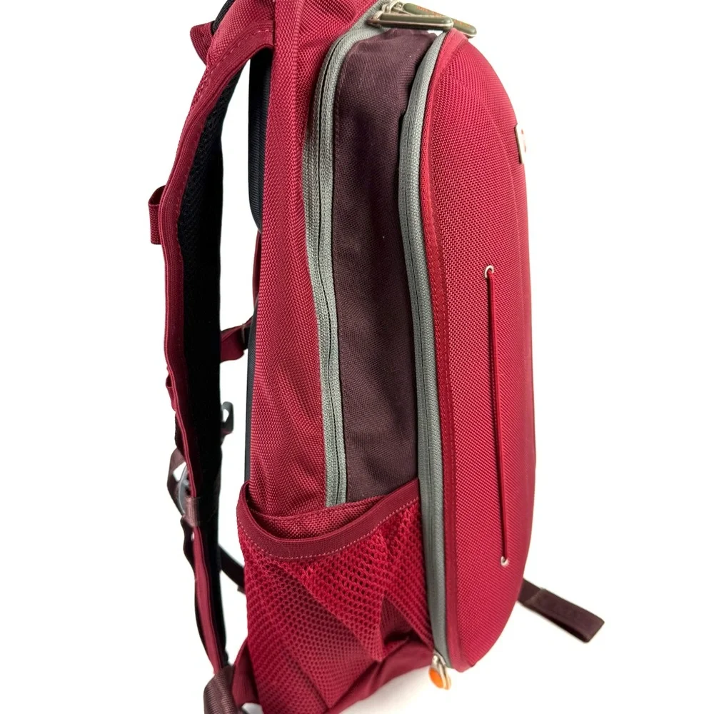 Merrell‎ Backpack Dark Red Canvas Hard Shell Hiking Medium Unisex Outdoor